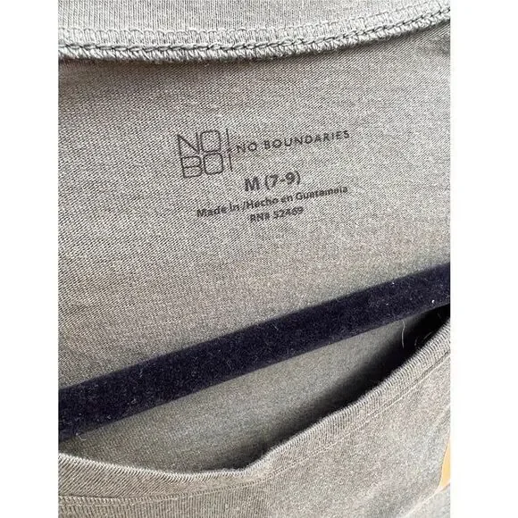 NWT Solid Olive green t-shirt, layering, Junior, Medium Size 7- 9 - Picture 5 of 6